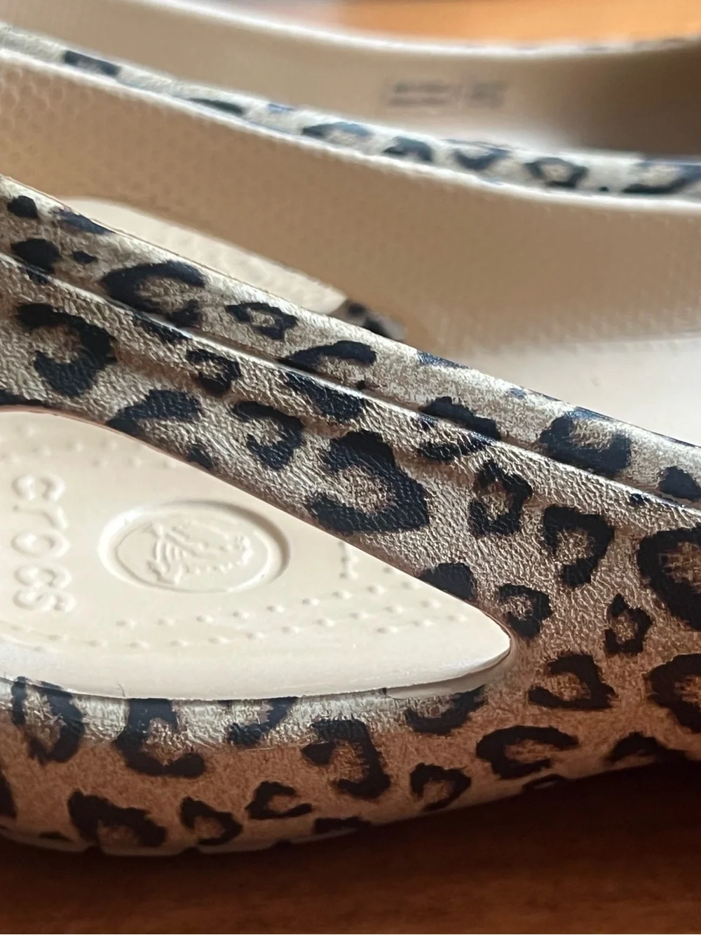 Crocs Kadee ballet flats size 7